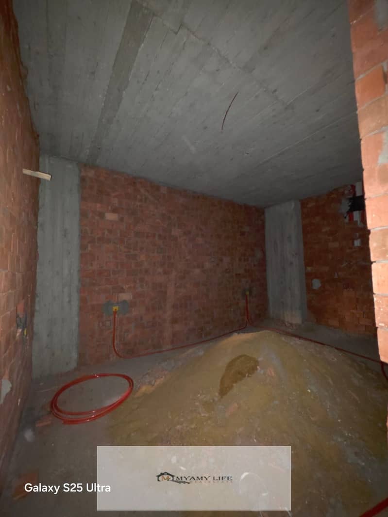 10 WhatsApp Image 2025-12-15 at 1.00. 57 PM (2). jpeg