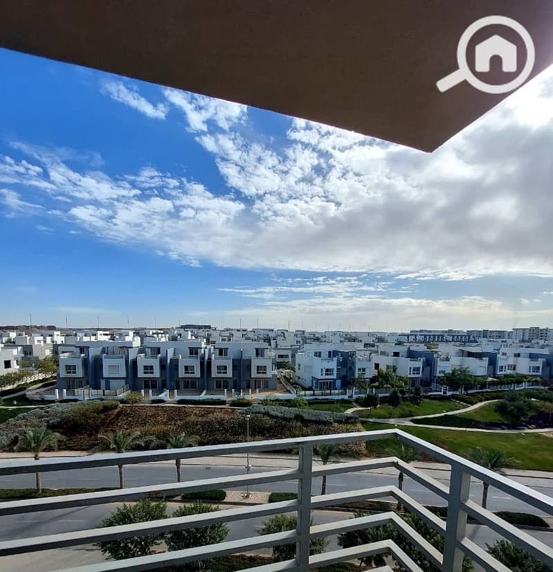 12 WhatsApp Image 2025-12-15 at 13.17. 24_0bf12558. jpg