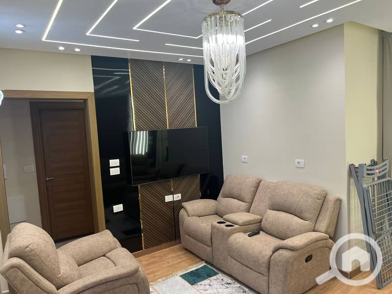 4 WhatsApp Image 2025-02-11 at 11.29. 53 PM. jpeg