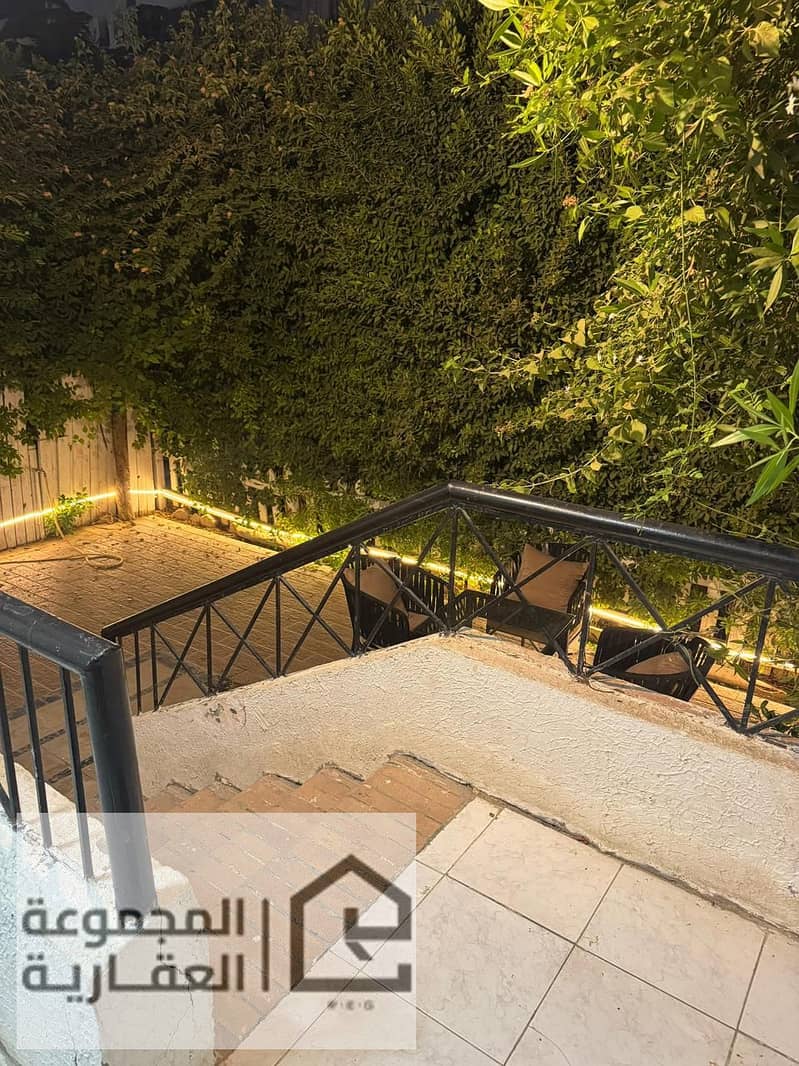 8 74df8ca6-15ae-49c2-b427-36ccb3904a64. jpg