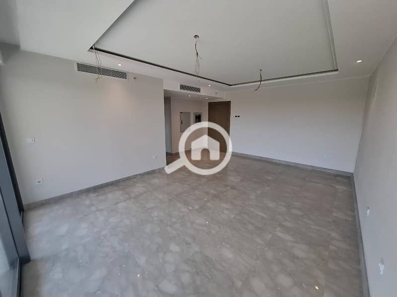 16 WhatsApp Image 2025-12-14 at 4.26. 40 PM (3). jpeg