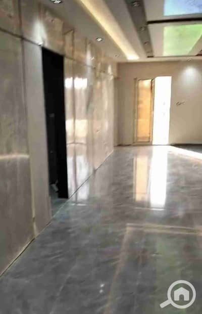 3 Bedroom Flat for Sale in Shubra, Cairo - ٢٠٢٥١٢١٥_١٣٠٥٣١. jpg 3 Bedroom Flat for Sale in Shubra, Cairo - ٢٠٢٥١٢١٥_١٣٠٥٣١. jpg