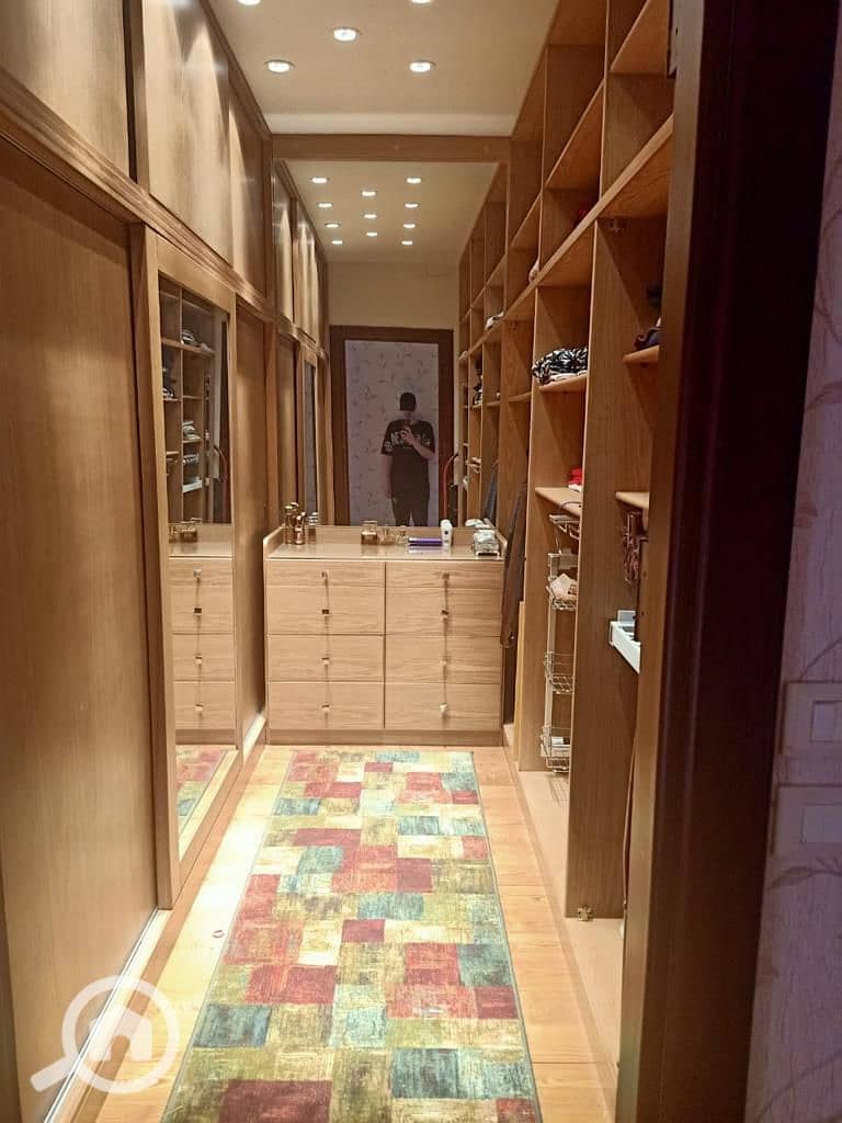 18 9139d3dc-9c38-4804-a2b1-ff1f64034d4c. jpeg