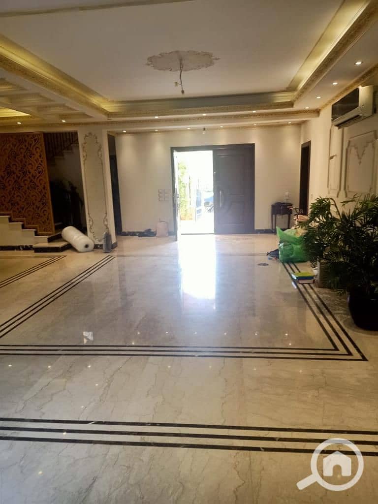 30 d7494e49-96d4-40d1-8f50-521c99ac6a9d. jpeg