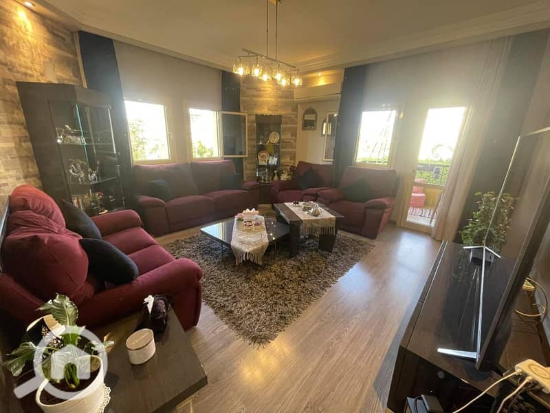 4 4520d4d5-ca92-43b4-91ab-e40f40ba74fa. jpeg