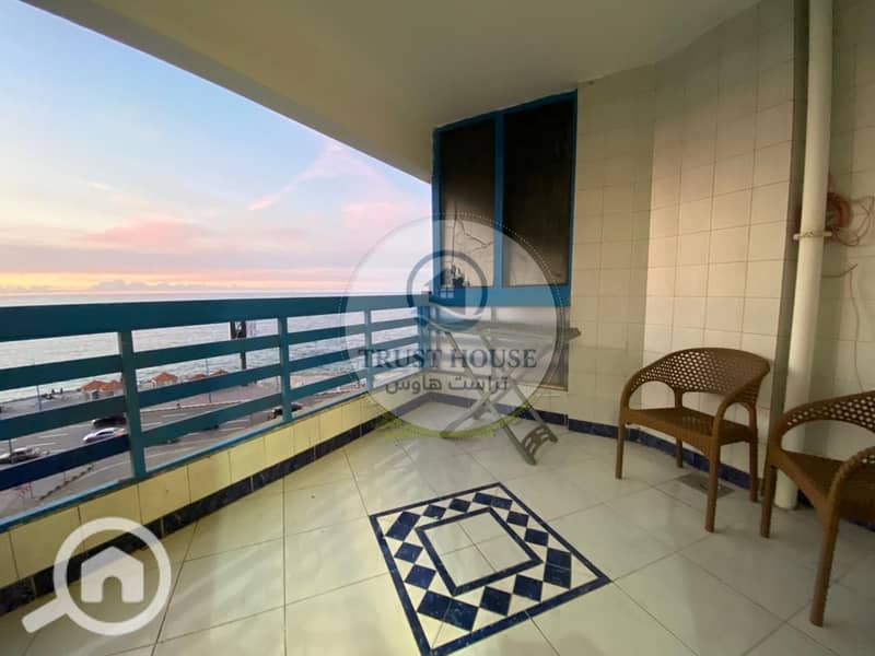 3 WhatsApp Image 2025-11-28 at 15.59. 50 (2). jpeg