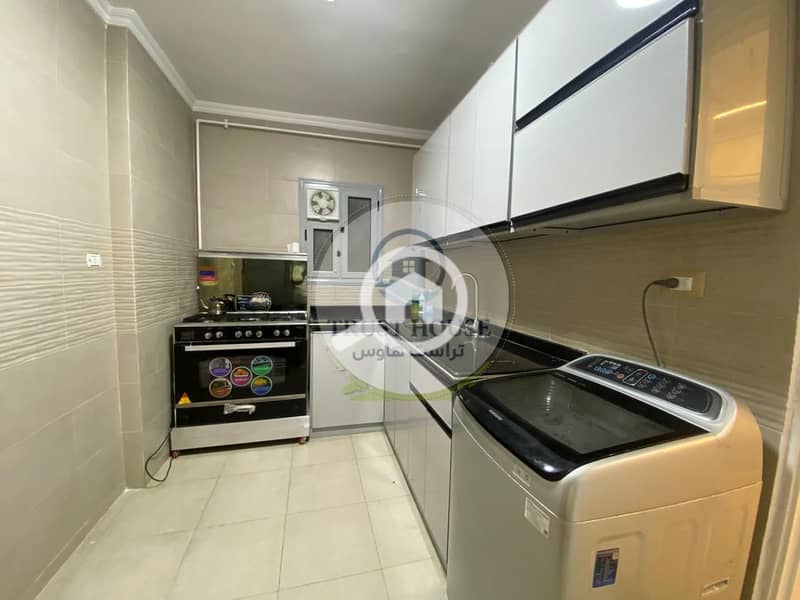 15 WhatsApp Image 2025-11-28 at 15.59. 55 (1). jpeg