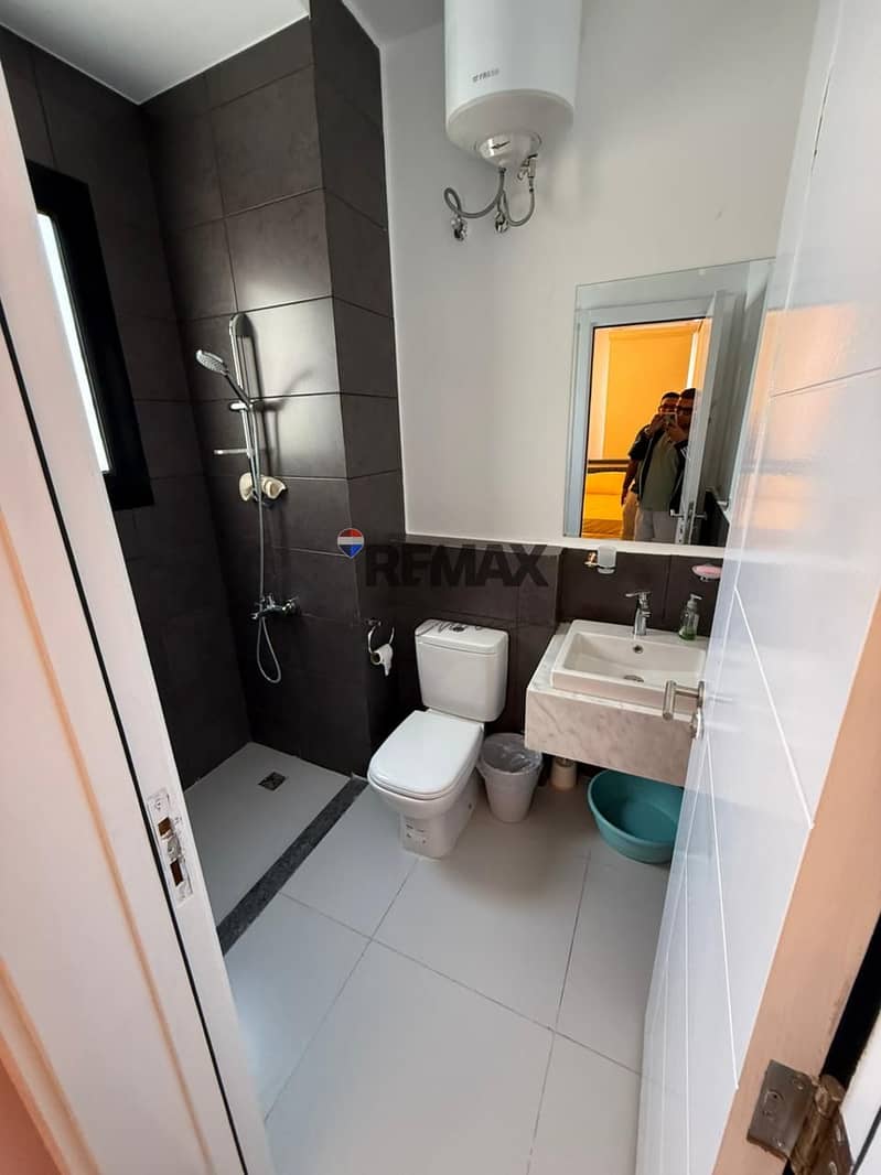 9 WhatsApp Image 2025-12-15 at 3.27. 32 AM. jpeg