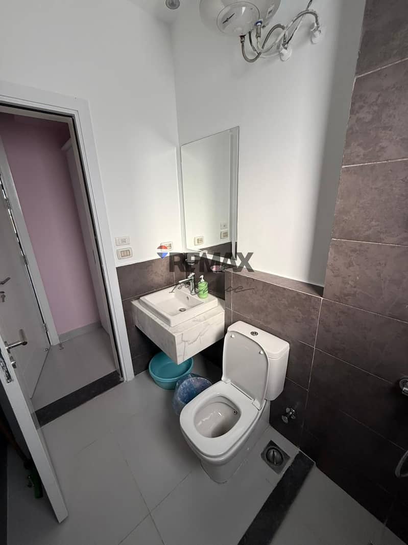 30 WhatsApp Image 2025-12-15 at 3.28. 20 AM. jpeg