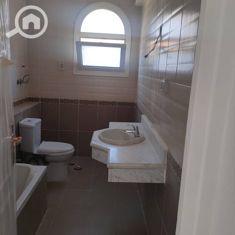 5 صورة واتساب بتاريخ 1446-03-13 في 14.19. 38_291ec886. jpg