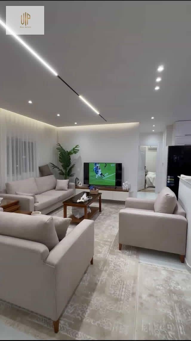 3 WhatsApp Image 2025-12-11 at 12.33. 11 PM (1). jpeg