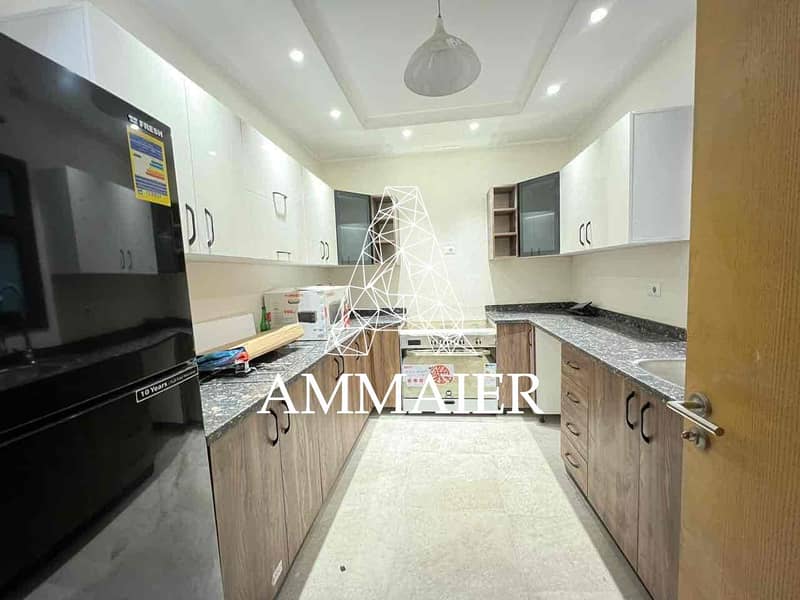 9 539958b9-fd89-4ce6-942b-4a83c1b6fbf4. jpg