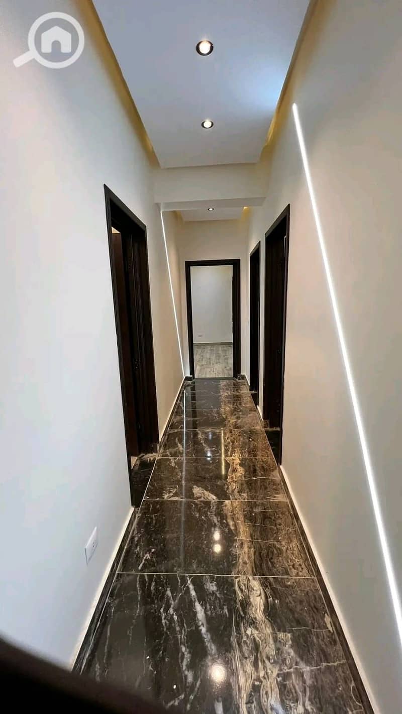 2 64c66c7d-fc7b-45ea-bb0e-dbe98492a60a. jpeg