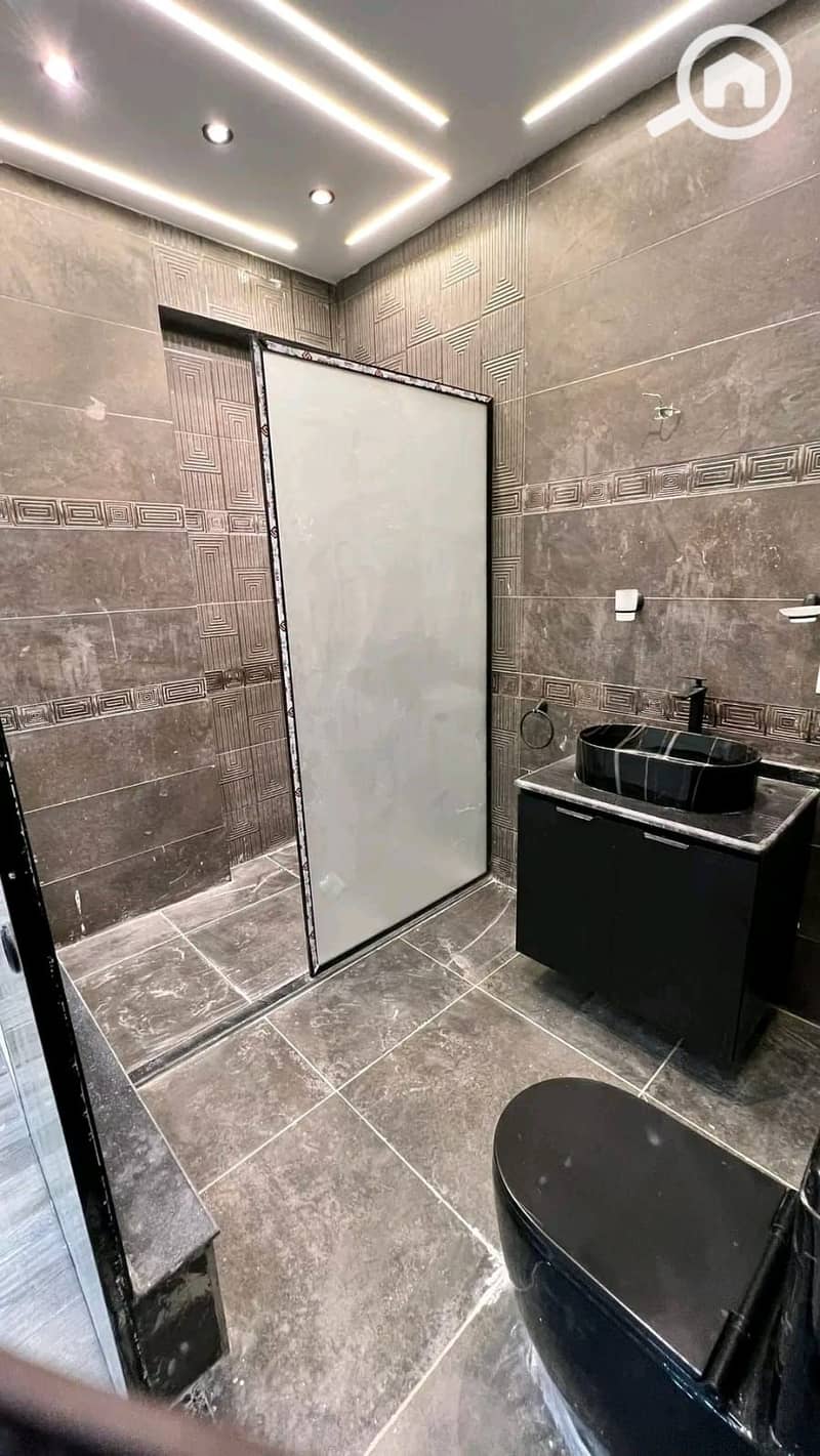 8 a16ace24-5564-41e7-a34d-62e7b7073595. jpeg