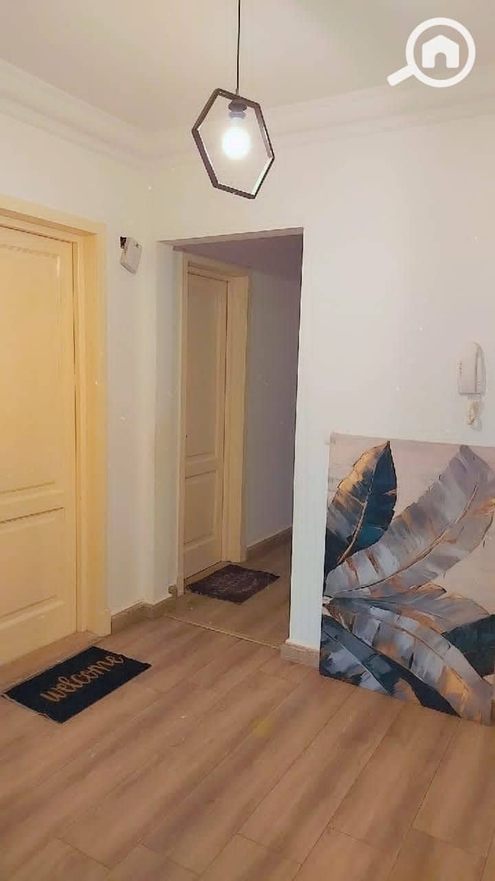 6 c4de4fc7-5423-475b-a075-1b54682b47b5. jpg