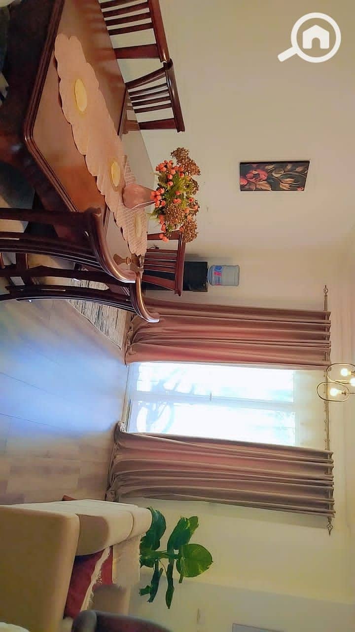 8 da29a721-673e-4bc4-8e69-23d8b5f679a9. jpg