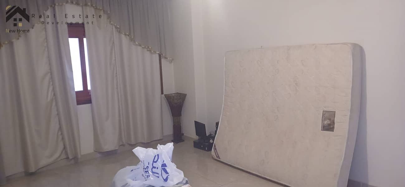 8 WhatsApp Image 2025-12-14 at 11.00. 06_e341d387. jpg