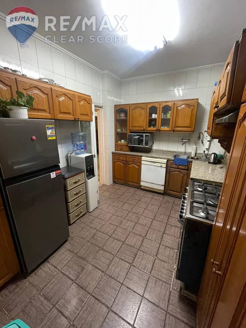 3 0d81d82a-413a-4dbd-a78c-fe21ebe498d5. jpg