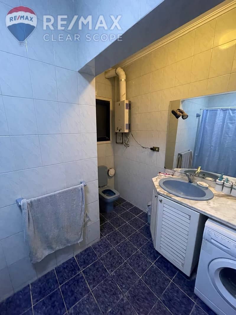 9 c762ee6d-cee9-4415-ba47-2b06364c1489. jpg