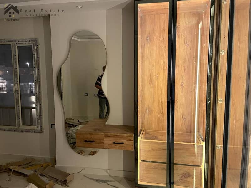 11 WhatsApp Image 2025-12-14 at 11.13. 03_c64f3286. jpg