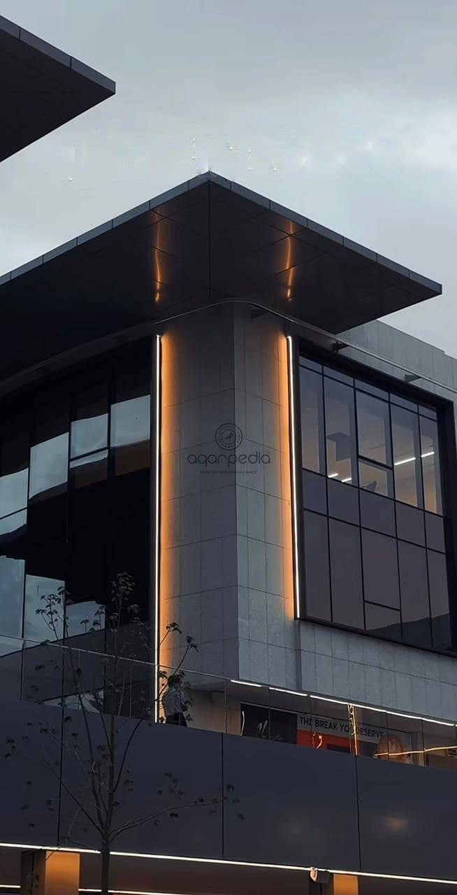 4 cee01d4a-aeb7-4dd6-b2d4-597c34a3df89. jpeg