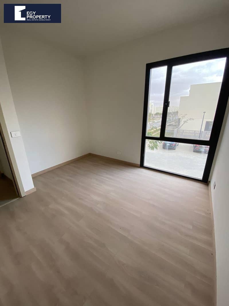 4 _files_WhatsApp Image 2025-12-12 at 3.09. 59 PM-2. jpeg