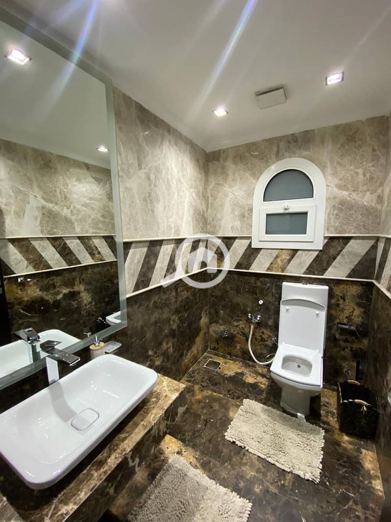 8 15246741-eb53-4af1-bcf7-3b4b32ed8739. jpeg