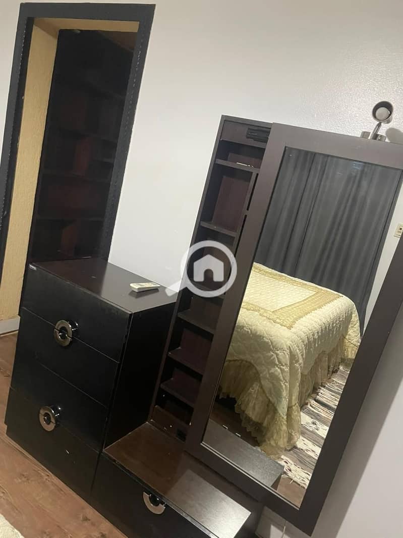 4 f96346aa-bd02-4b3e-a65e-afffe4adcf76. jpeg