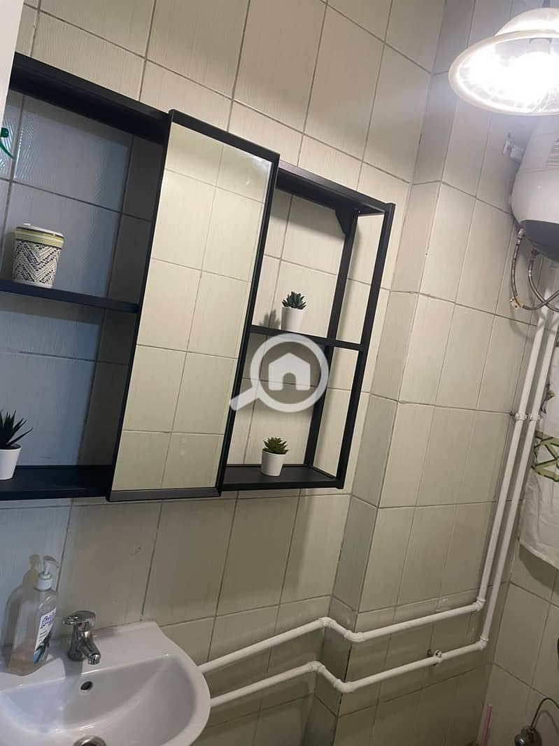 9 c0228744-116a-4329-99e5-a5bc70eb1fe3. jpeg