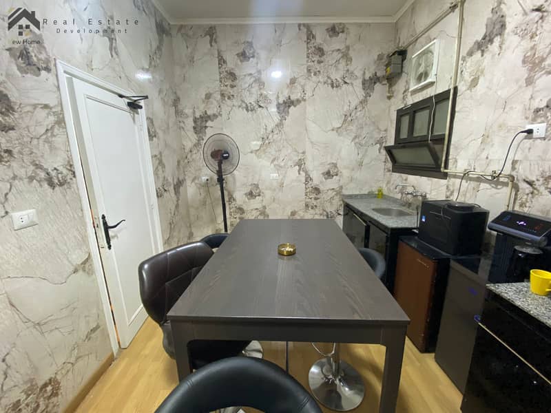 8 WhatsApp Image 2025-12-14 at 11.43. 10_81548d03. jpg