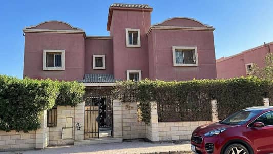 4 Bedroom Villa for Sale in 6th of October, Giza - فيلا للبيع كمبوند جولف السليمانية