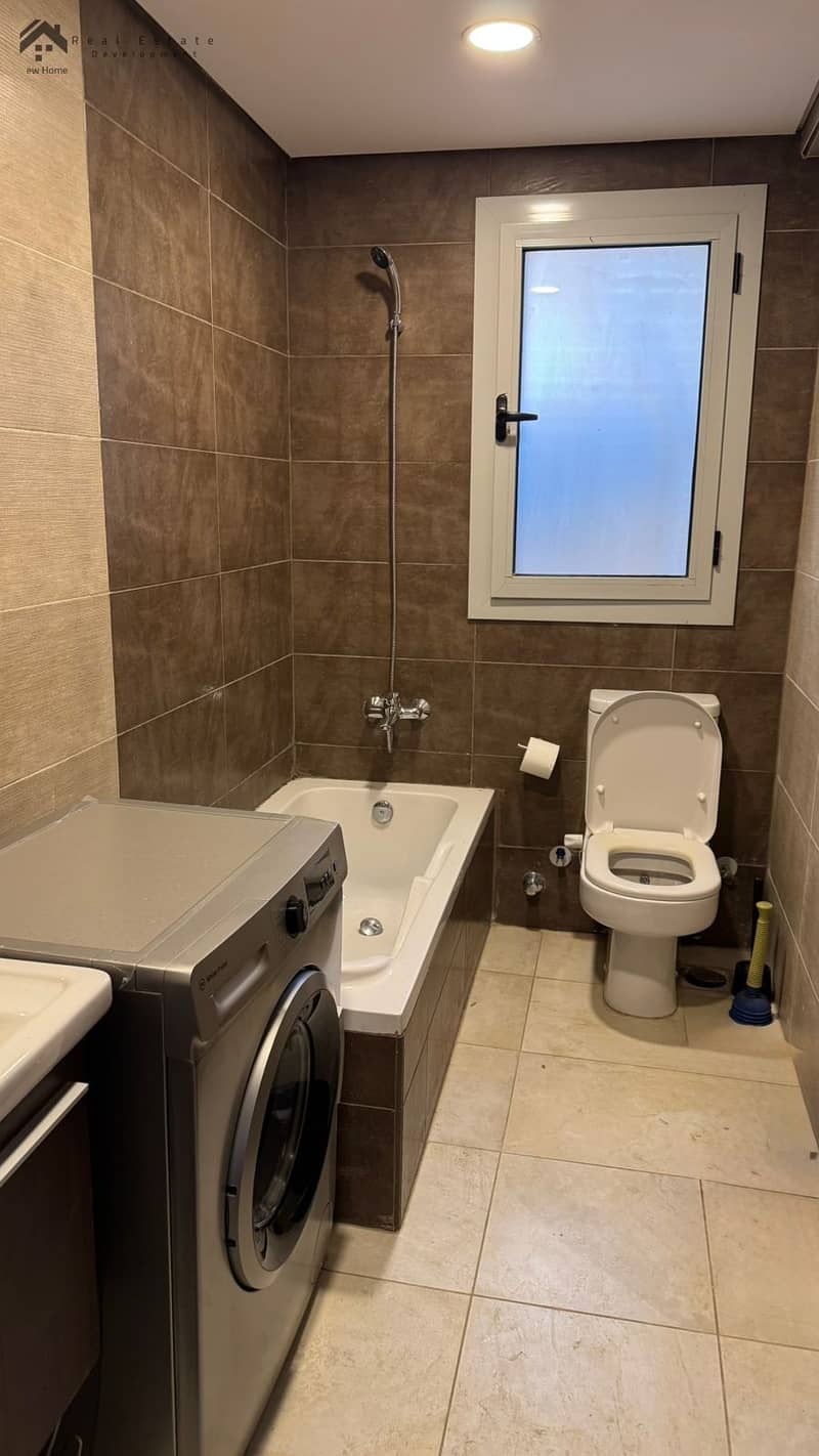 5 WhatsApp Image 2025-12-14 at 12.33. 04_59ddce79. jpg