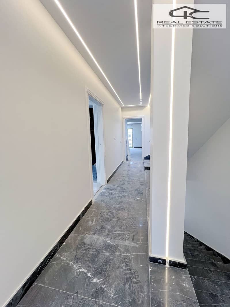 2 WhatsApp Image 2025-12-15 at 13.53. 27. jpeg