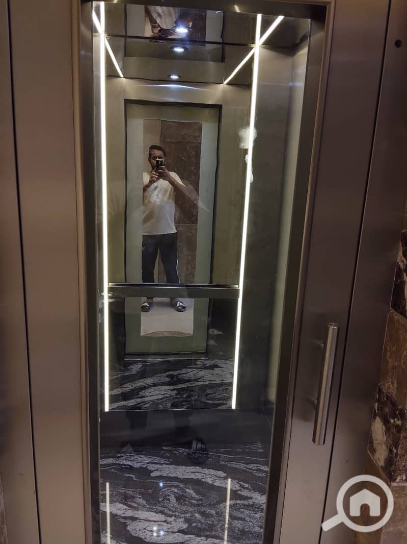 3 78fa4792-0b3f-460b-83f1-9fd05ae7624b. jpg