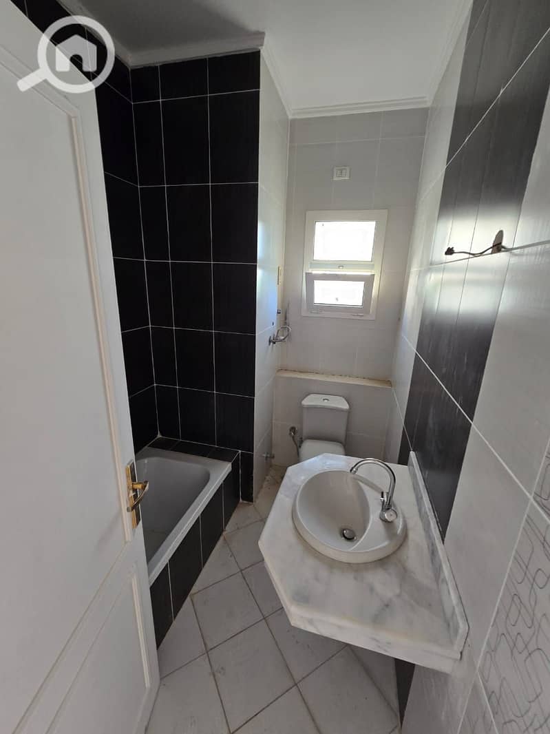 6 8abbc1ac-5b10-4b73-98b9-2af26ac284cf. jpeg