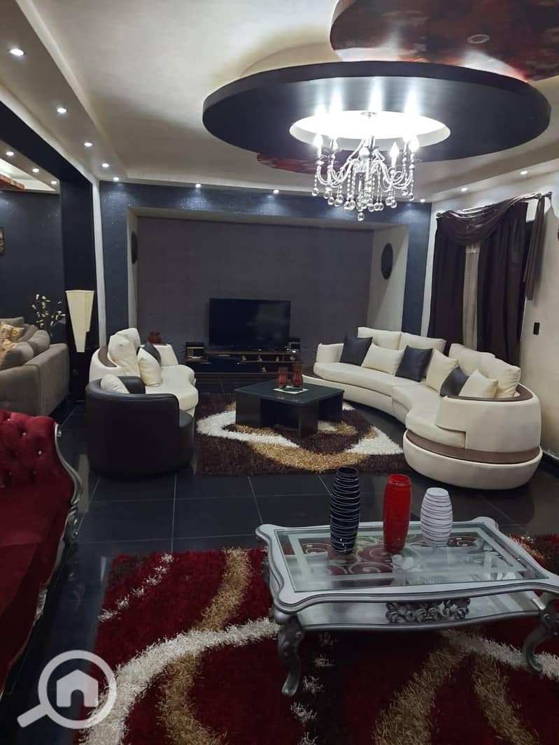 3 08b7cebc-ae6c-4eff-999b-85ccb25cb1b0. jpeg