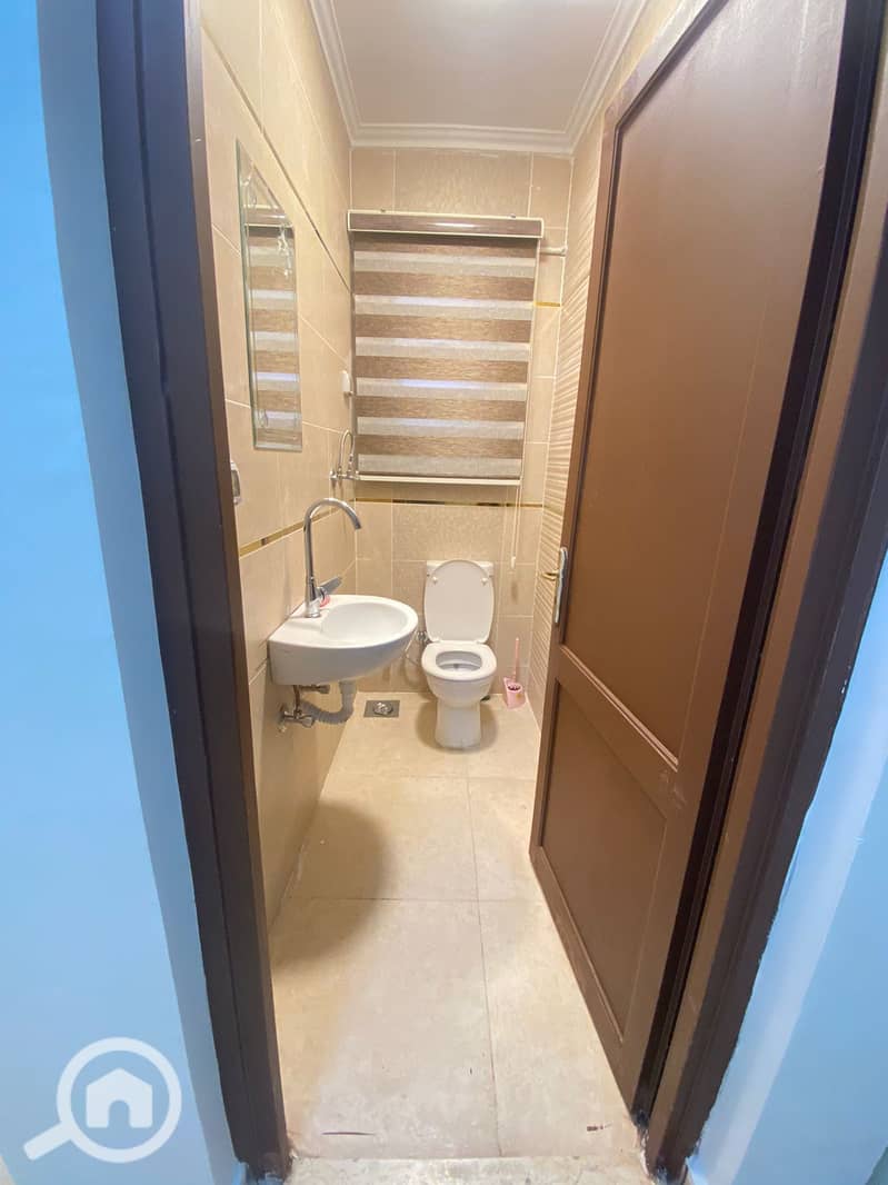 9 bb7fdc08-b55f-4dec-b1c2-9cfc2e85df2d. jpeg