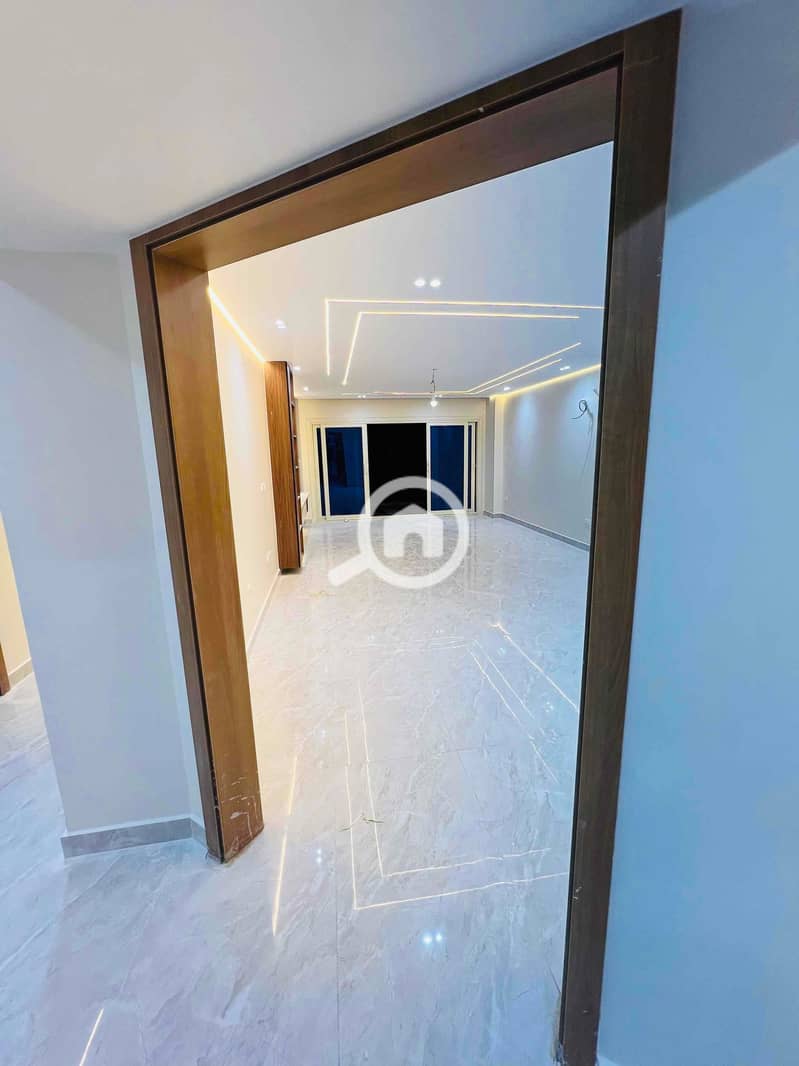 5 cd3d3ef4-e6f8-4c56-98b6-7fdff3f77ae3. jpg