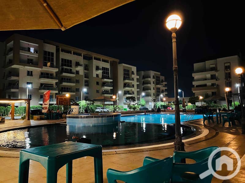 23 7ad8592c-e7a9-4622-8aef-a3cb707f88a9. jpg