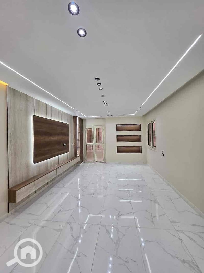 efafed03-c24c-4345-936a-cc8ff530f112. jpg efafed03-c24c-4345-936a-cc8ff530f112. jpg