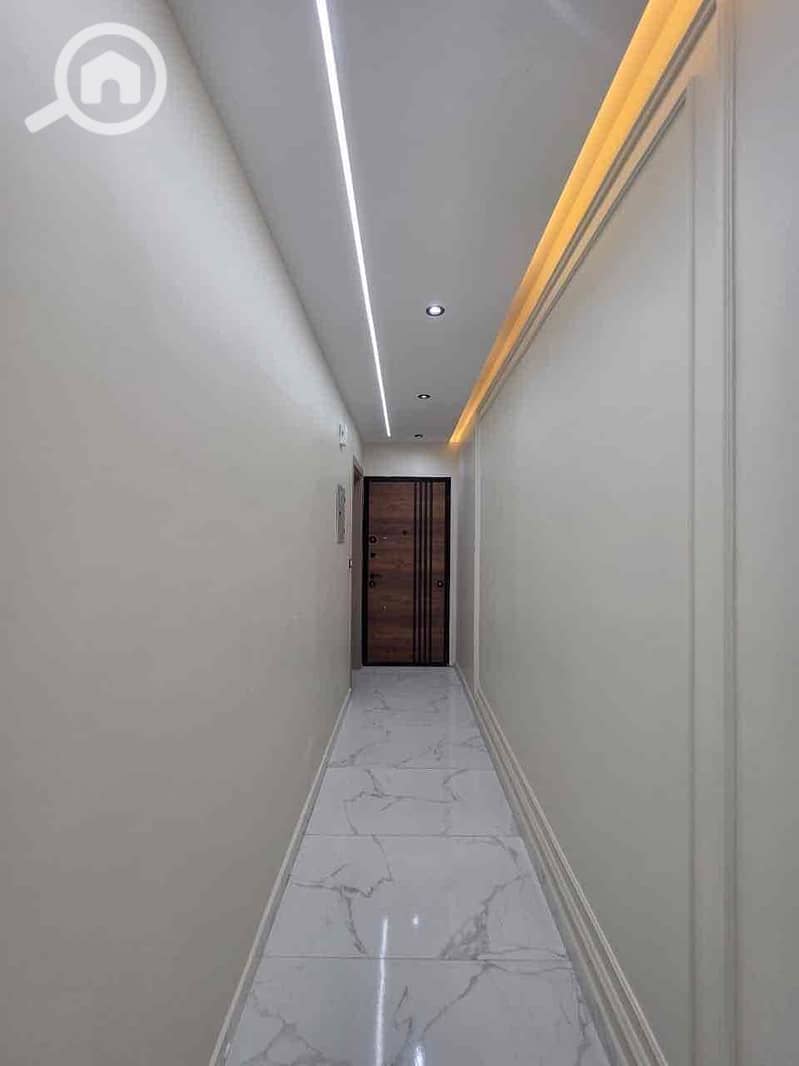 17 02c36c31-fa01-4491-8947-edb9f41f0b55. jpg