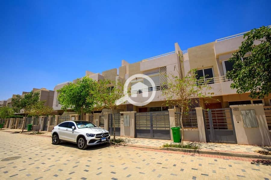 4 8b12d7852c7d49e39883e50800adb55b. jpg