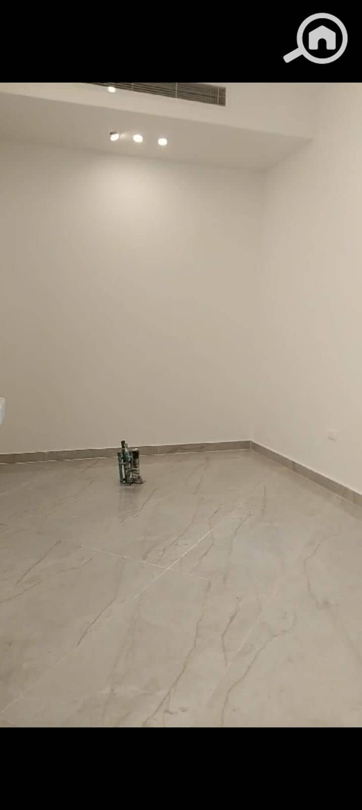 2 0f86be97-8577-4481-b493-c73b59b4af2c. jpg