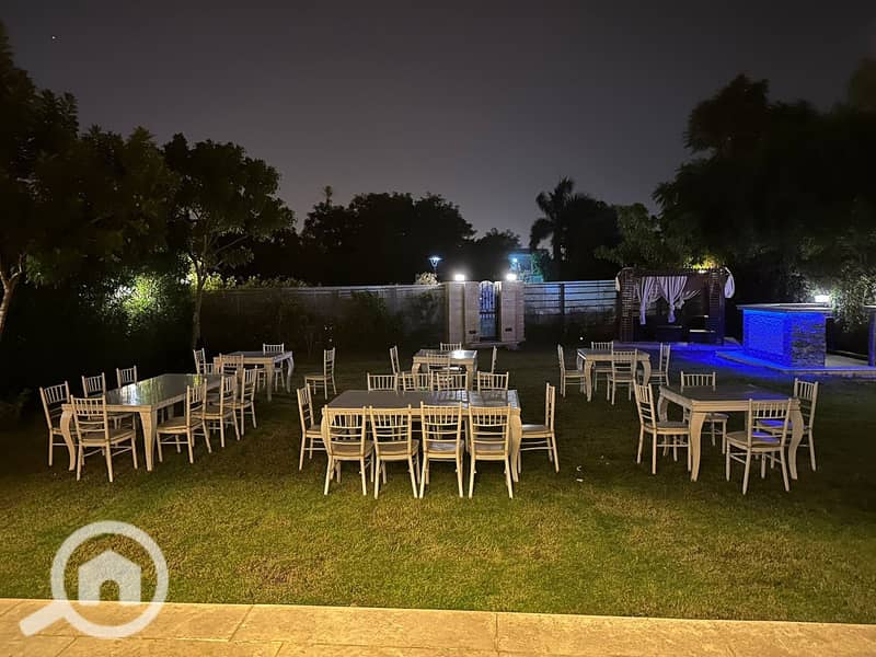 10 74bcf7fd-77f1-4c60-a5fb-c1259b723a2d. jpeg