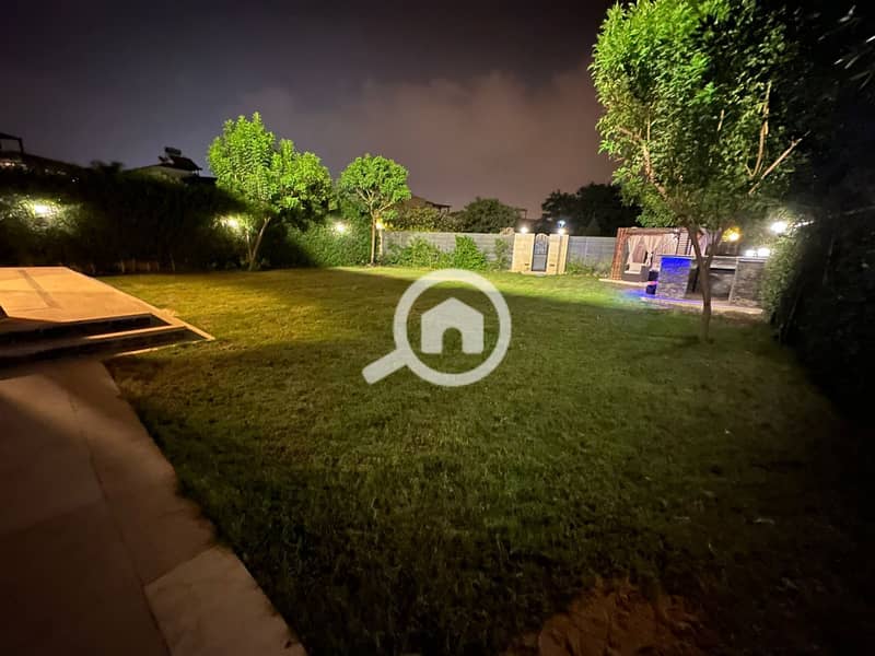 12 138c80e6-f3cc-4528-aff5-9795e279132e. jpeg