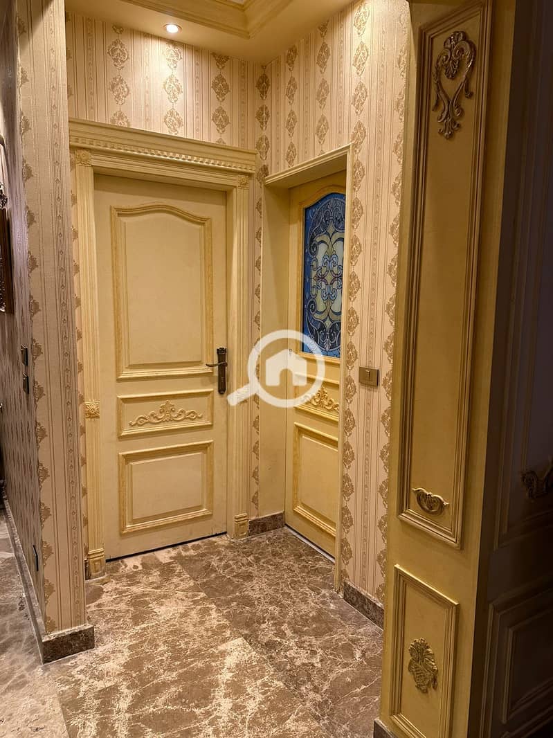 23 d81debd9-9154-46d0-9d4b-0ec11c21e7ed. jpeg