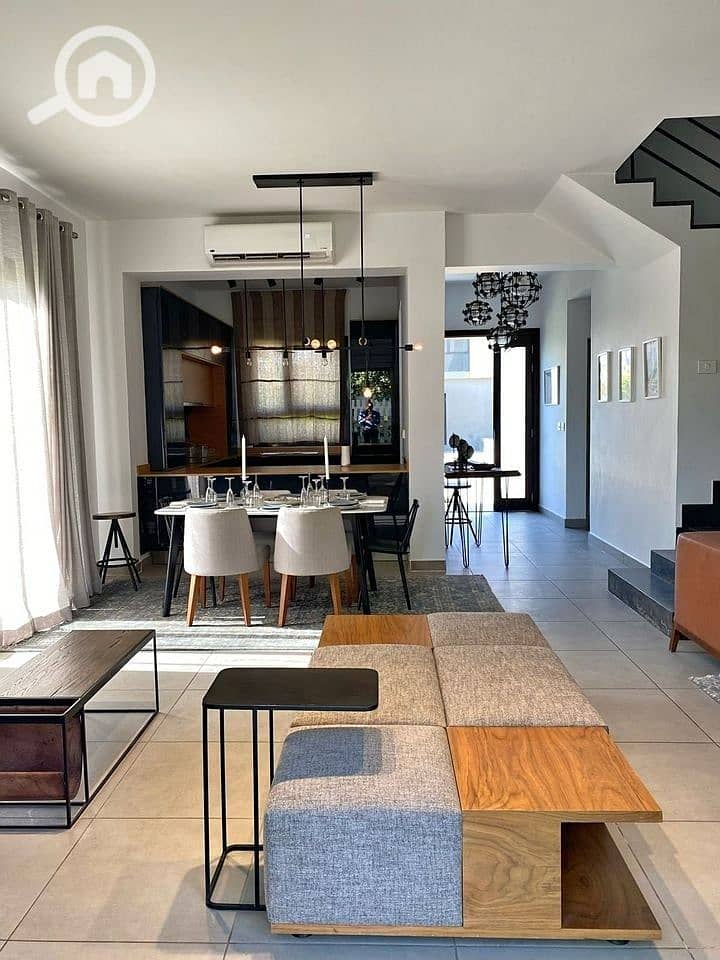 6 86490dfc-e665-414f-b66a-05e3de26d15e. jpg