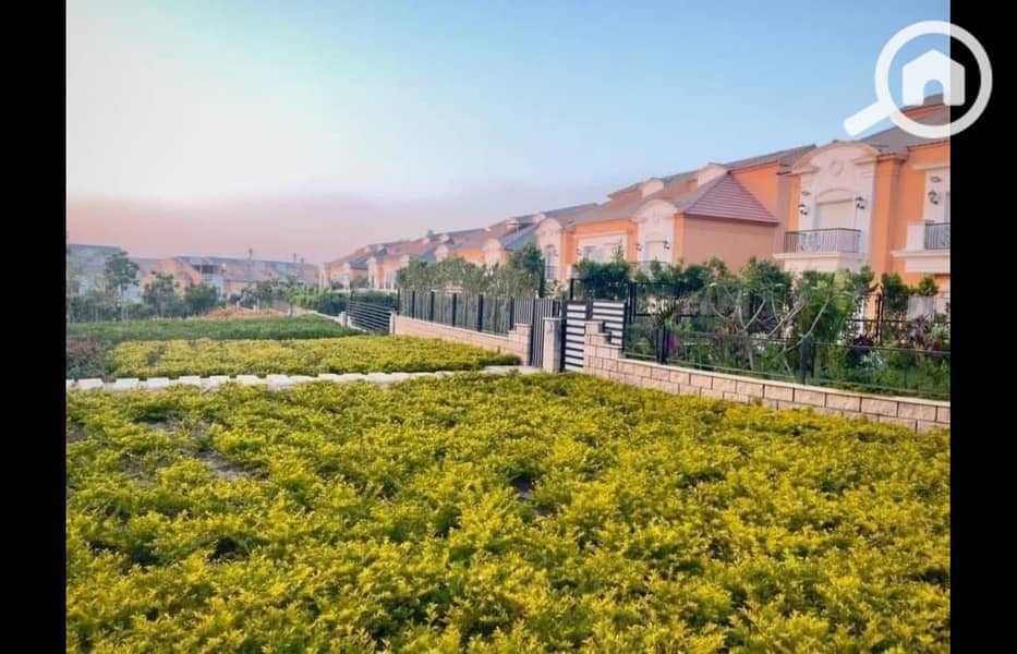 7 492681887_122165694242363531_7913519482549457958_n. jpg