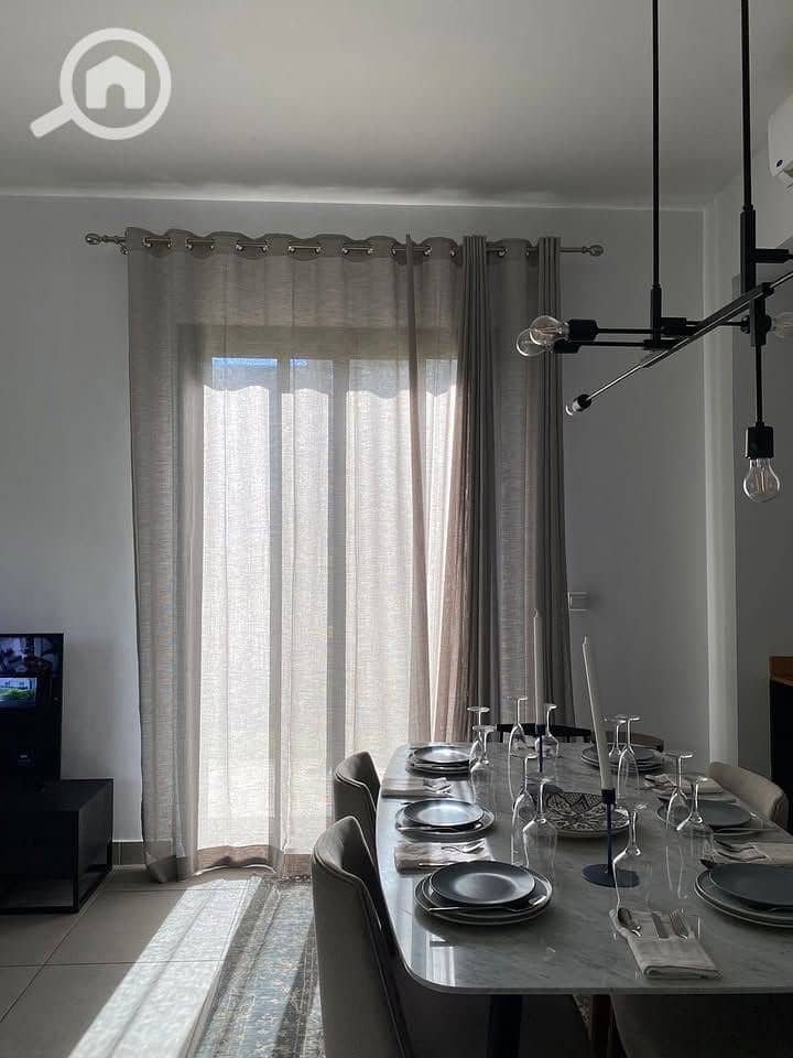 6 584949ac-66fb-497f-8e63-04108b80a70e. jpg