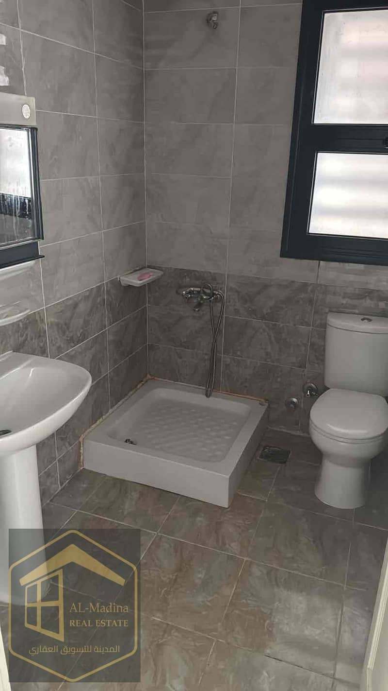 6 1c535b22-3d04-4bcf-9895-17d12c6f0cce. jpg